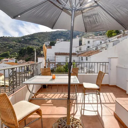 Casa Miramar, Tatil Evi